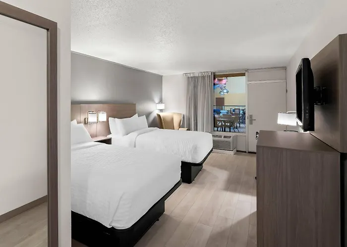Clarion Inn And Suites Convention Center Kearney